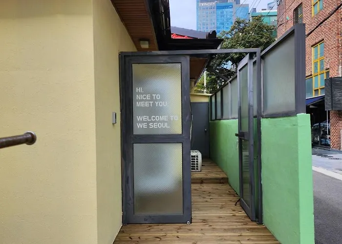 We House At Station *
